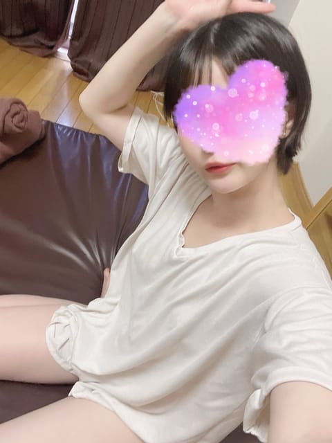 本日も🈵ありがとうございました💕

次の出勤は１ヶ月後になりますが、
皆さんれののこと忘れないでね🥺