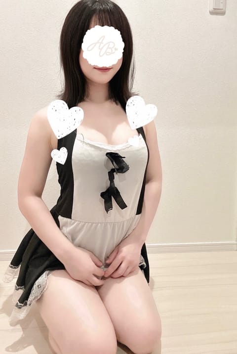 リピーターさんに毎回違って面白い✨次はどんなのだろう？ってワクワクしてもらえるような施術がしたいと思ってます🥰
今までも