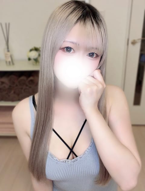 🩵 最新の出勤スケジュール 🩵

📍4/7(火)　11:00~17:00
📍4/8(水)　11:00~17:00
📍4/