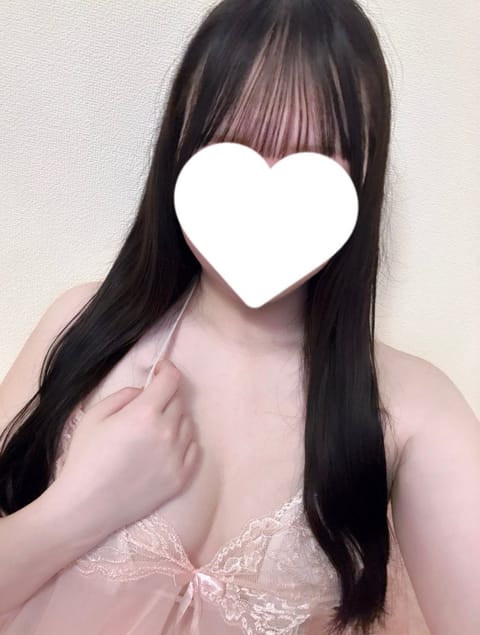 おはよう〜！！遂に本日体験入店です♥
17時まで出勤してるのでお時間合うお兄様会いに来てくれたらうれしいな🥹💘
お問い合