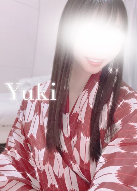 本日出勤します🌸

19時からお部屋います⏰✨️
19:00~🈵
21:20~🈳
会いに来てね〜🥰
