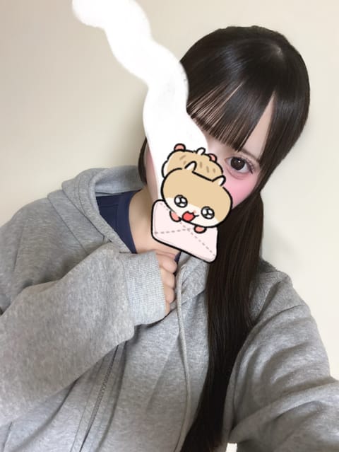 ぱじゃま꜀(˘꒳˘ ꜀)💤ねむそうな顔