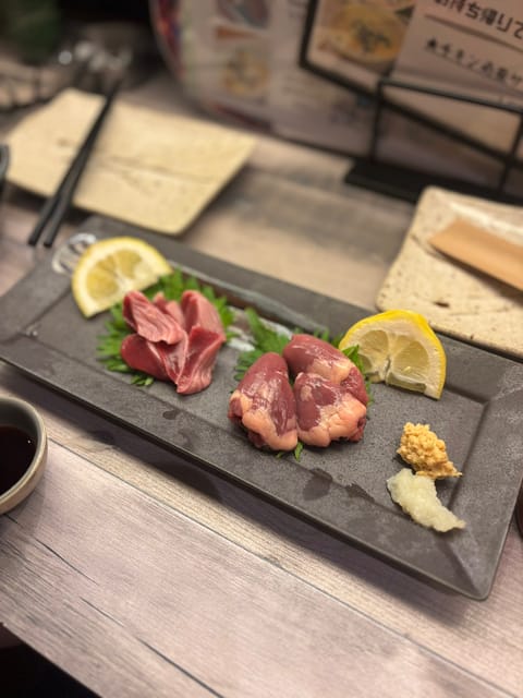 なんか凍結治ってた嬉しいᐢᴗ͈ ᴗ͈ᐢ♡
これは昨日食べた鳥刺しです🎵本日も出勤してます