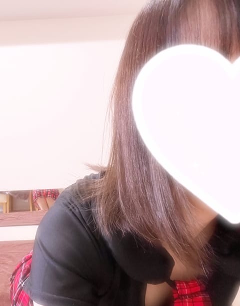 I様
たくさんのことを教えてくれたIさん♡
大人の色気が素敵でした︎💕︎︎
次にお会いできた時もぎゅーしましょうね？😳
