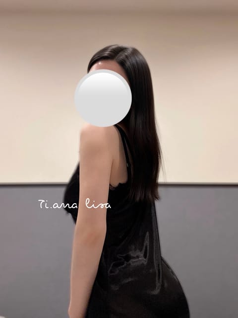 📢🤍

4/28（火）
⏰ 13:00 - 21:00

29（水）
⏰ 12:00 - 21:30

来週の出勤予定で