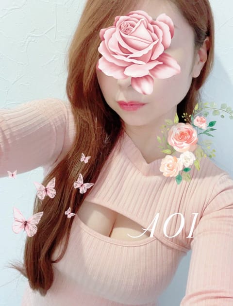 おはようございます💕
暑くなりそうですね☀️
水分補給こまめにして
熱中症に気をつけましょ🍹✨️

本日🤍15日(水)1