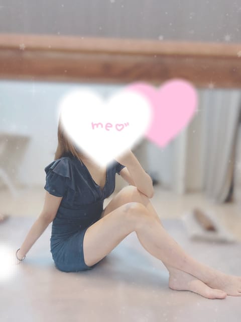 本指名様ありがとうございました🤍
楽しい時間があるから仕事頑張れる！って嬉しすぎ🙊❤️‍🔥

また楽しいと癒しの時間を🙂