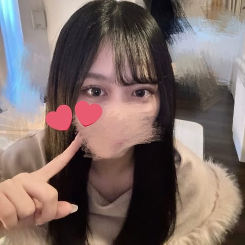 こんにちは✨ひかりです！
本日、11-17で出勤です🫶🏻
事前予約ありがとうございます🥺
次回12:40〜ご案内可です！