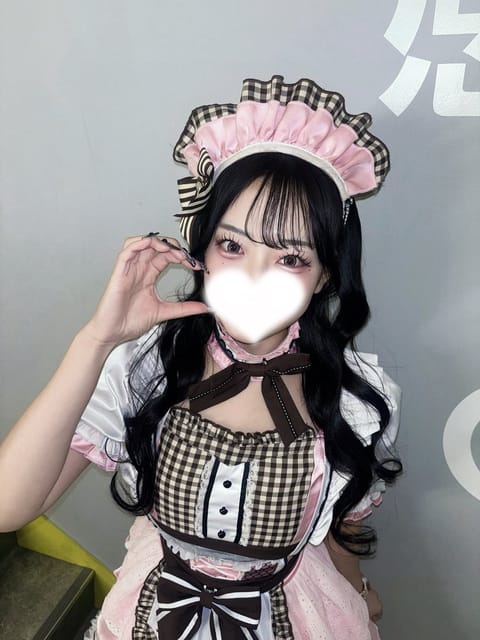 こんばんは🎀
本日2030-5時で出勤中です( ˶ˆ꒳ˆ˵ )
台風前ですがお誘い待ってます✨😭