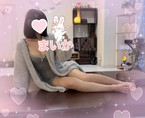 来週は14日20-3、20日19-23でいます🩷
お仕事帰り癒されに来てね〜✨