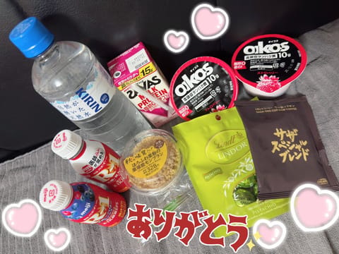 昨日も遅くまでありがとうございまちた💛 久々の本指さん達にも会えて嬉しかった(*>ᴗ<*)✨✨ 

今日も2