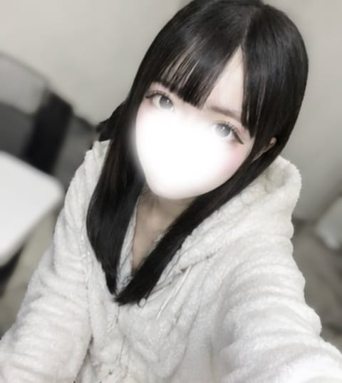 おはようございます(っ﹏-) .｡

本日最終日📍静岡ルーム 14-2でおります➰🤍

おまちしてます𓂃🫧
