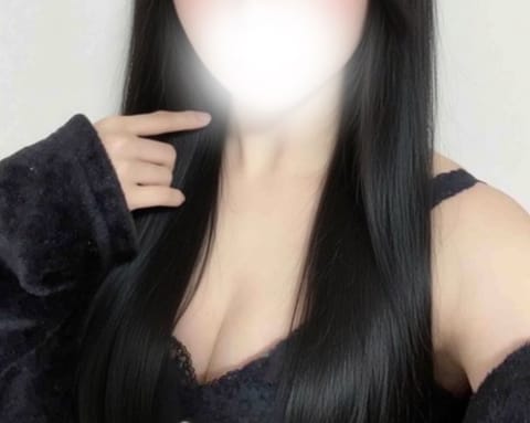 昨日はありがとうございました（՞>⩊<՞）
満枠でとても嬉しいー！！
今日もおまちしてますね✋🏻