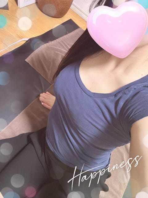 おはようございます☀️

本日は
♡大森ルーム♡
12:00〜22:00 

右腕2箇所蚊に刺されてでっかく腫れ上がって