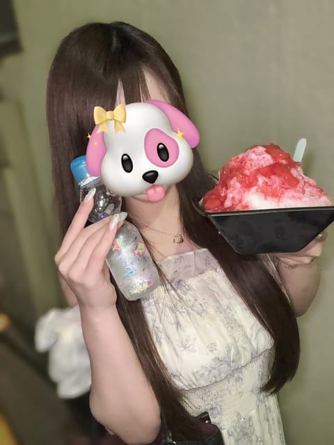 本日新百合ヶ丘ルームです❕❕
お祭り行きました〜✨✨
お祭りといえばかき氷だよね🍧🍓
8月花火大会行くんだ〜🎶ﾀﾉｼﾐ
