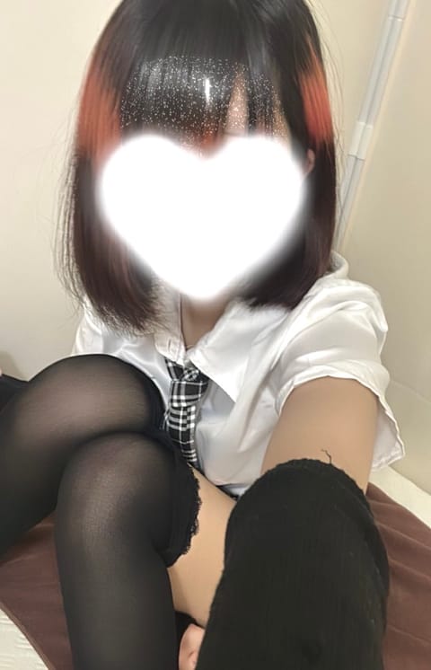 退勤してます！！

はじめましてのお兄さんありがとう~🎀ིྀ
また来てくれるのまってるね！

今年はありがとうございまし