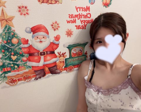 もうすぐクリスマスだね🎄

せっかくだから撮ってみた🎅

今日ラストまでいます♡
明日は12:00~18:00までいるよ
