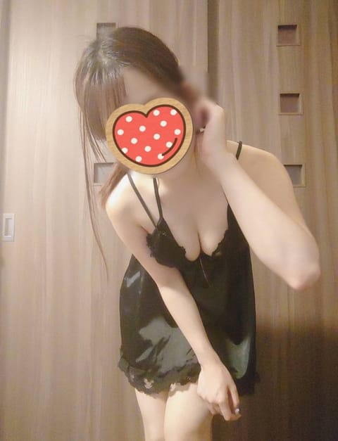 こんにちは😌✨
今日は大晦日ですね…！！

今日は年内最後の出勤です🫶  
1年の締めくくり、一緒に過ごしませんか？？😆