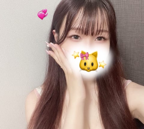 本日　12時から20時渋谷ルームいます！
今日天気いいけど風強いね😣
お時間ある方ご予約お待ちしてます🎀
#メンエス　#