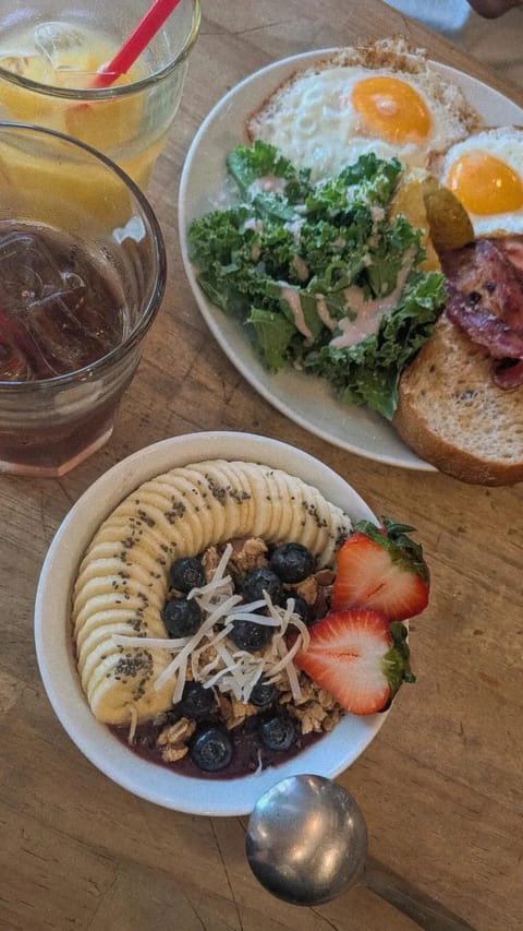 🌞🍓🍌🫐