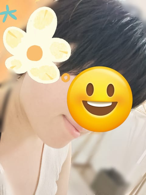 今日も20:00〜翌5:00までいます🌙🤍

夜はまだまだこれから☺️
お仕事終わりに、のんびり癒されに来ませんか？🫧
