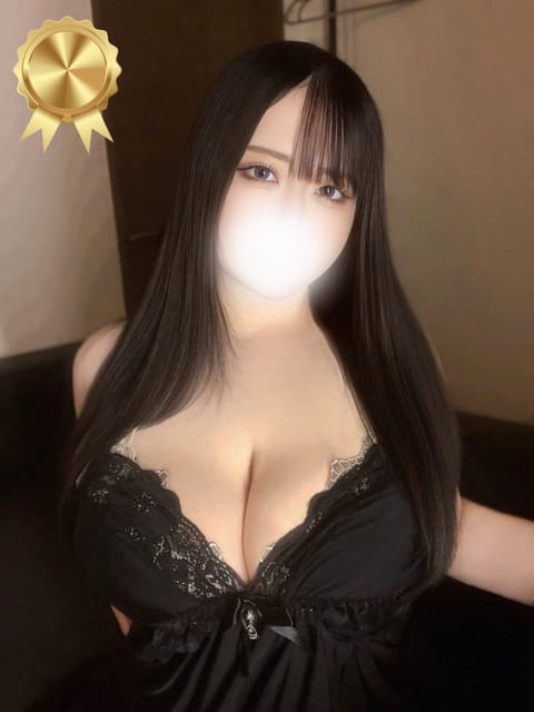 出勤しました😸✌🏻

⏰〜05:00までいます🙂‍↕️🙂‍↕️

暑すぎてお部屋着いた瞬間冷房ポチー！！！
6月でこんな
