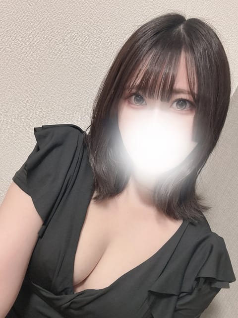出勤です⚐˒˒
これから雨強くなってくるのでご予約の方はお気をつけていらしてください☔︎
のんびりお待ちしてます𖠿⸝