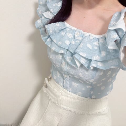 夏って感じの服🩵