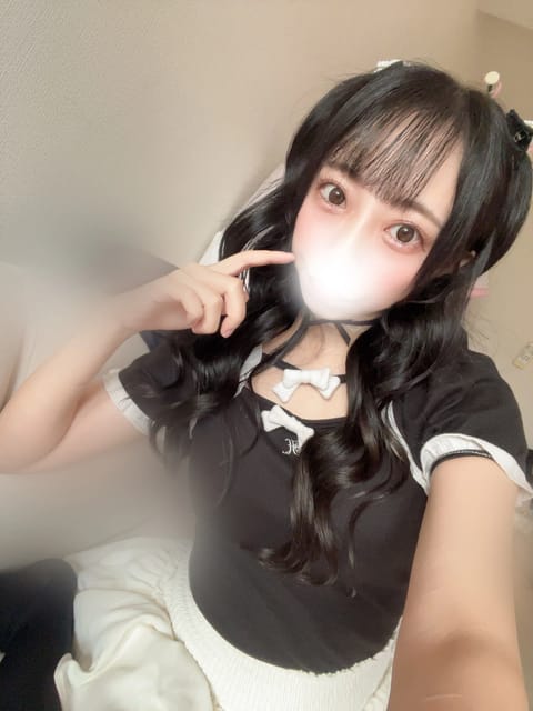 昨日から戸塚に来てました( •ω•ฅ) 笑
今日の朝4時までいます！！
お時間合う方会いに来て✋