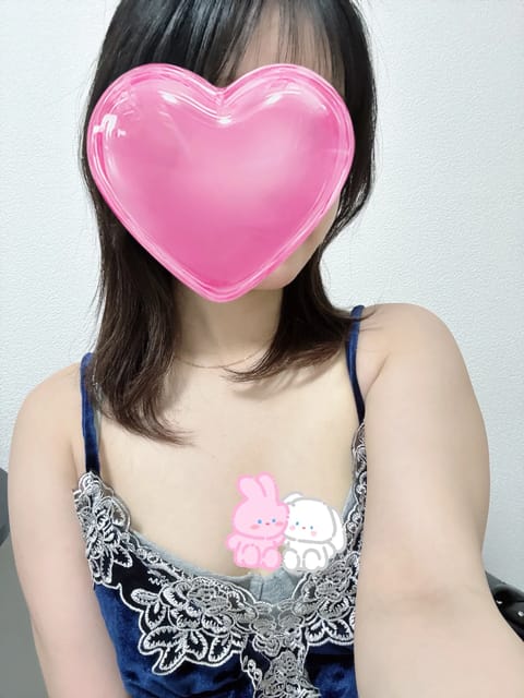 本日新宿御苑14-20時います💕

🈳ございますのでタイミング合う方是非遊びに来てください⭐️