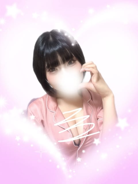 🩷おはようございます🩷

今日も暑いけど、水分しっかりとって熱中症に気を付けてね💦💦

本日は12:00~23:00です