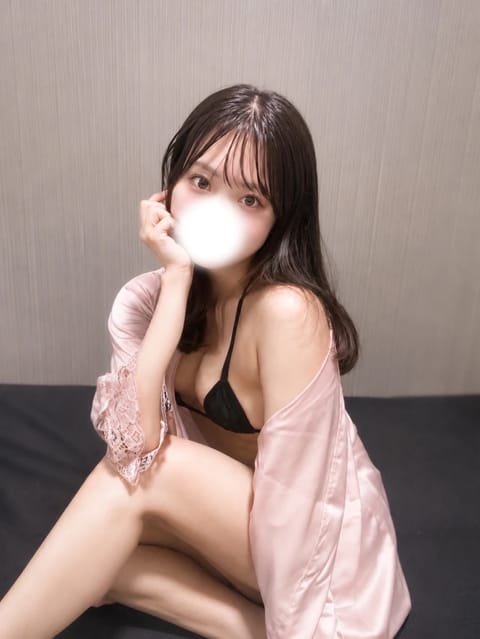 はじめまして♡
今日から出勤しました、まりんです🫧🎀

スタートからご予約ありがとうございました🥹🤍
初日から会いに来て