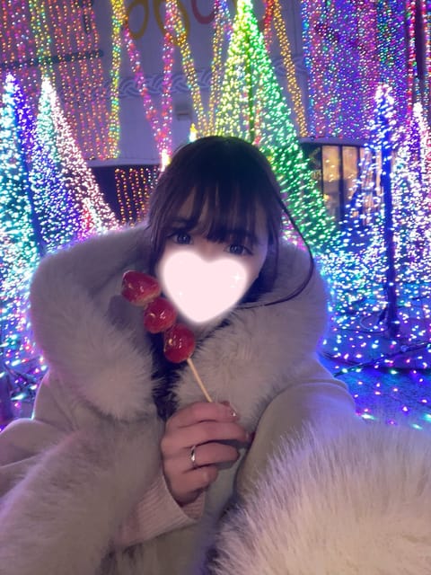 このあとすぐ🈳あります❣️
はなと夜更かししていっぱいお話して癒されてほしいです(*´`*)💞
お待ちしてます🌟