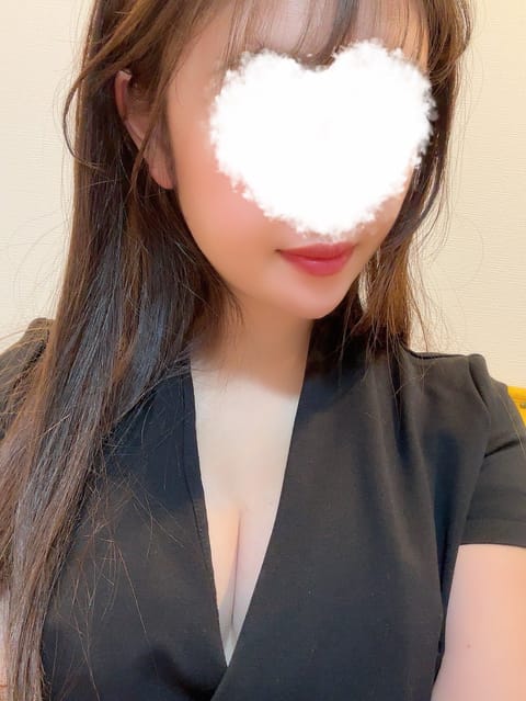 今年もよろしくお願いします❣️

次回のシフトをお知らせいたします📢
16(木)19:30〜2:00
17(金)11:0
