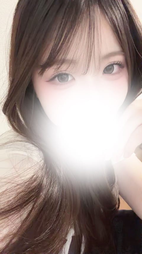 明日 7/7 12-20でいます💕💕
事前予約してくれてありがとうございます😭🫶🏻

最短13:40〜ご案内可能です🉑🤍