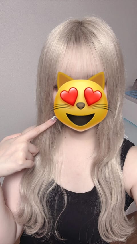 本日吉祥寺朝までです❣️

久しぶりの出勤でドキドキですが癒す気満々なので会いに来てくれると嬉しいです🥹💞

#メンエス