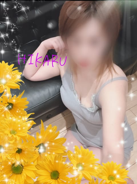 おはようございます☀️
なんだかもう夏模様🌻
天気がいいのは嬉しいよね

今日も頑張っちゃうぞ😋
久しぶりに会いたいって
