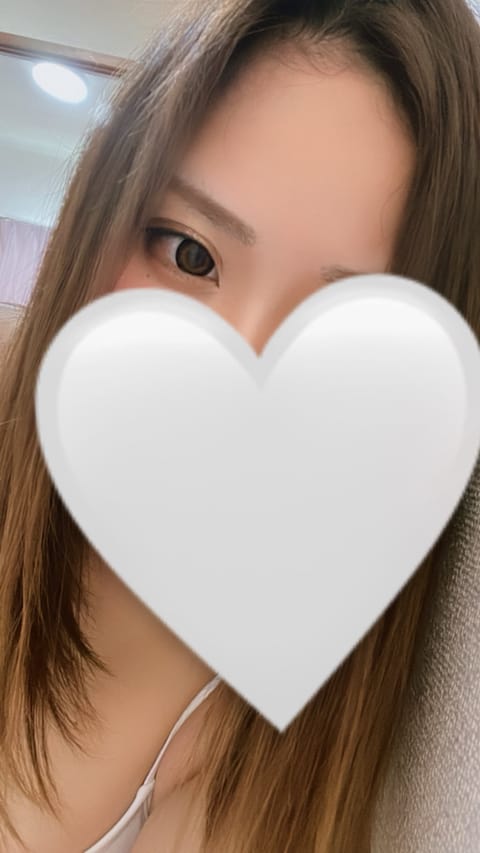 出勤してまーす☺️✨

空きあるので
連絡してねー🥺❤️

さーみーしーなー🥺