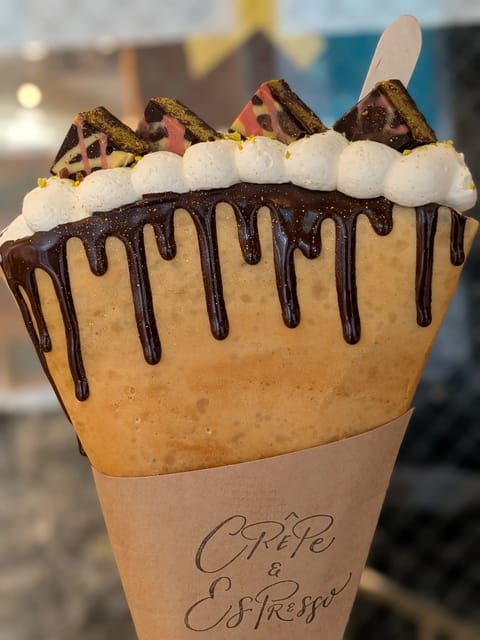 ドバイチョコレートメルトクレープ🧁
めっちゃうま💕😫
¥1800🏋🏻‍♀️