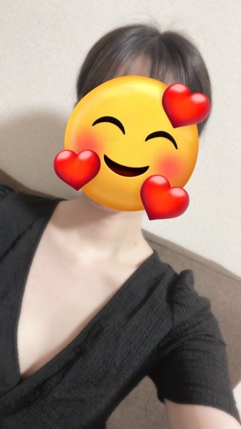 今日10時から15時まで出勤してます！

この時期はラーメンかそーめんで迷いますね😉