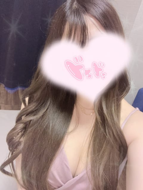 本日24:30~LASTまで西新宿にて出勤致します🌟

是非会いに来てね🤍🤍🤍