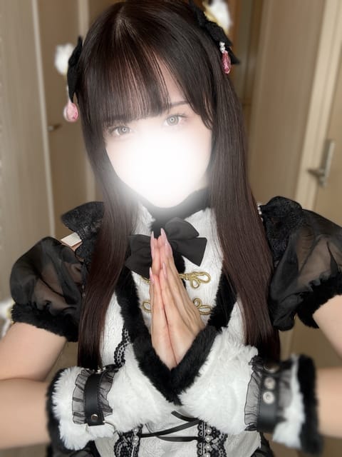 こんにちはいつきです𐔌˘- · -˘𐦯今日は20時までお部屋います🍒

金曜日、たくさんの方にお会いできますように🐱✩ 