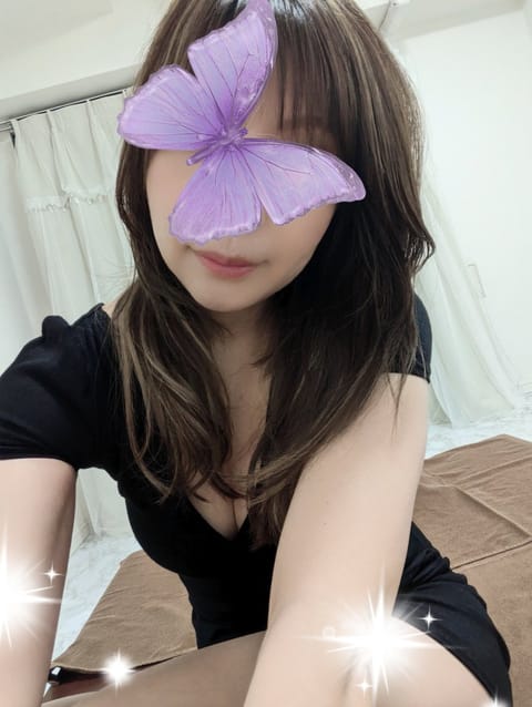 こんにちは💕相川です☺️
家の事情でなかなか出勤できず、久しぶりの出勤ですが、やっとお客様にお会いできるのとても楽しみで