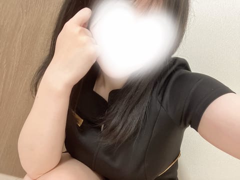 先日は2日連続の満枠ありがとうございました✨
お兄様達優しさに触れて、幸せすぎる2日だったよ🥰

「また明日から頑張れる