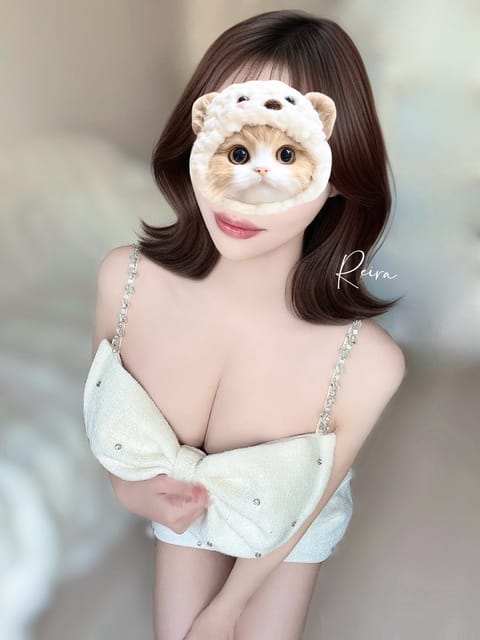 〈ご報告〉

お久しぶりです。

3月から再び「𝐹𝑒𝑙𝑖𝑧」さんで働かせて頂く事になりました🤲🏻♡

〈希咲レイラ〉と申