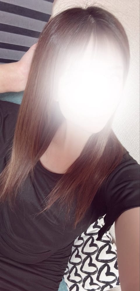 おはようございます🌞
出勤しました🧚‍♀️✨
久しぶりに出勤した気がします😆

今日もお時間ある方は会いに来て下さい💗
