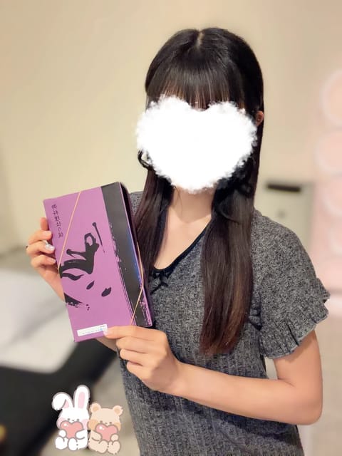 本日事前のご予約で
完売ありがとうございました🈵🍒

仲良し様♡
お洋服のプレゼントと
差し入れいつもありがとう🎁

初