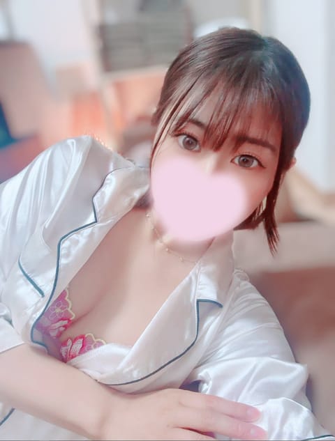 こんばんは♡
りこの次回出勤は
1/27(火)20:30〜翌4:00
1/30(金)20:00〜翌4:00
りこがたっぷ