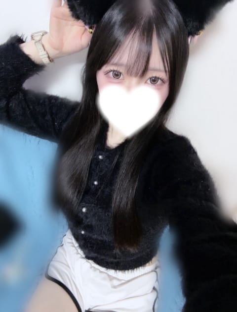 います👶🏻💜 17:00まで.ᐟ.ᐟ.ᐟ.ᐟ

ふれあとたくさん密着してくれますか？💞

短い時間だけど会えるの待ってま