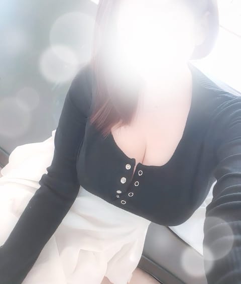 こんにちは🐰ྀི

バタバタしててDM返してなくて
ごめんなさい😭💦必ずお返しするので
お待ち下さい🙏🏻

今週は火曜日